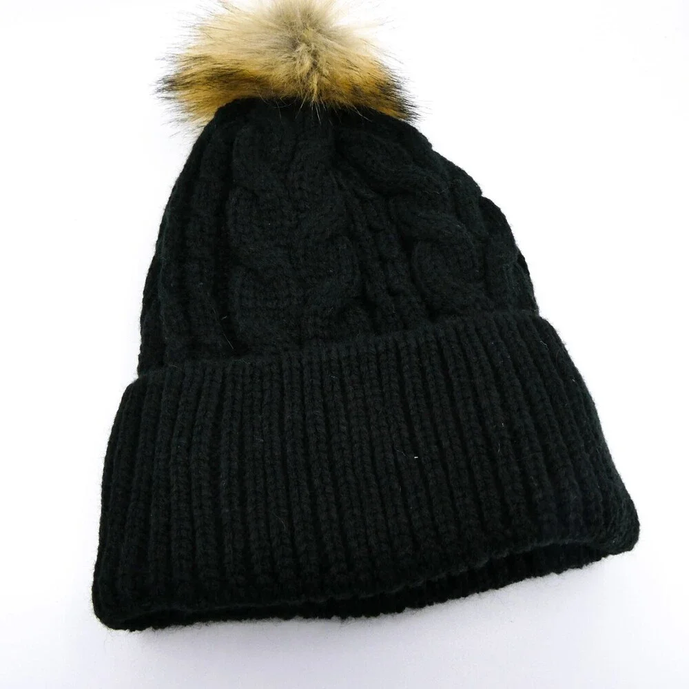 Cable Knit Winter‎ Hat Womens One Size Black Preppy Cap Locale Outdoor Pom Sport